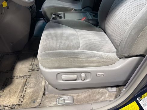 Used 2006 Toyota Sienna FWD image 19