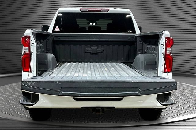 Used 2023 Chevrolet Silverado 1500 RST w/ Max Trailering Package AWD/4WD image 7