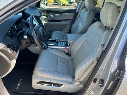 Used 2020 Acura MDX SH-AWD image 14