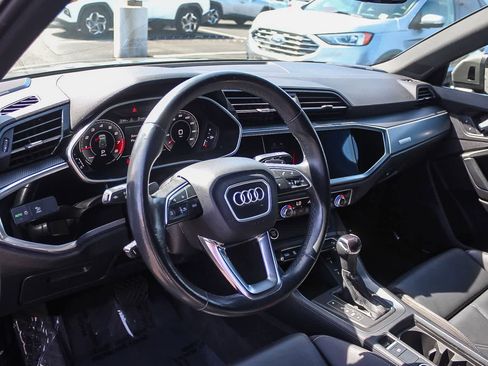 Used 2022 Audi Q3 2.0T Premium Plus w/ Premium Plus Package image 21