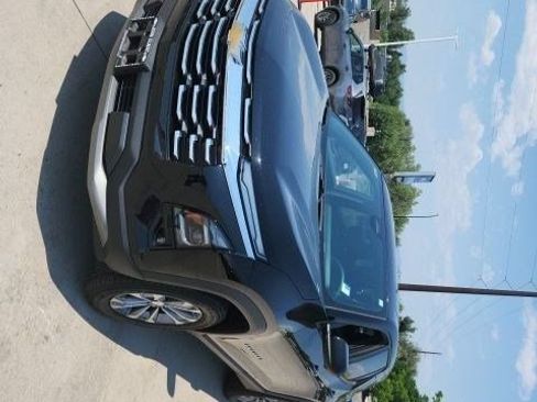 Certified 2025 Chevrolet Equinox LT w/ Safety and Technology Package FWD image 1