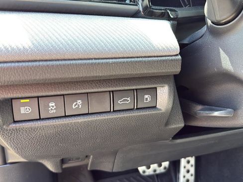 Used 2026 Toyota Camry SE FWD image 18