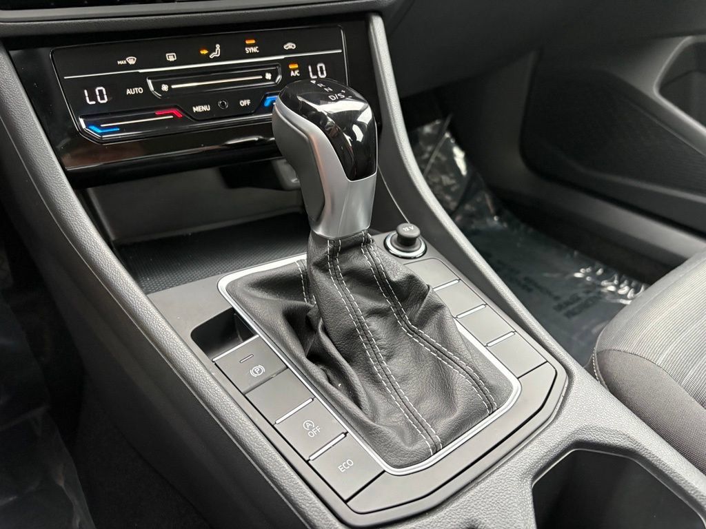 Used 2026 Volkswagen Jetta S FWD image 24