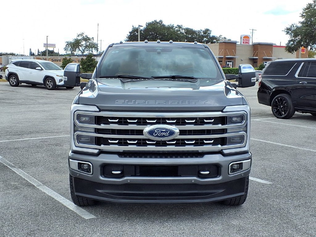 Used 2024 Ford F250 Platinum AWD/4WD image 2