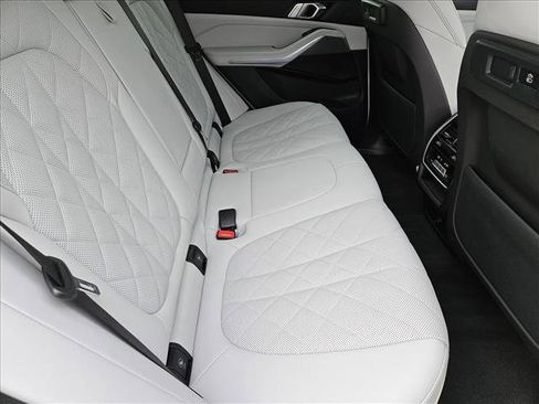 Certified 2023 BMW X5 sDrive40i w/ M Sport Package image 19