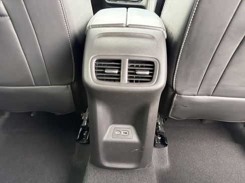 Used 2021 Buick Envision Essence w/ Sport Touring Package image 21