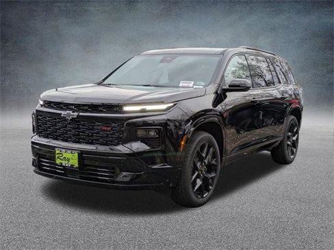 New 2026 Chevrolet Traverse RS w/ LPO, Floor Liner Package image 8