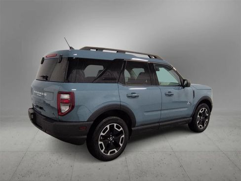 Used 2023 Ford Bronco Sport Outer Banks w/ Tech Package image 8