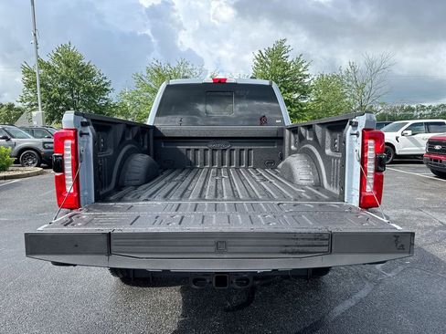New 2026 Ford F250 Lariat w/ Black Appearance Package AWD/4WD image 25