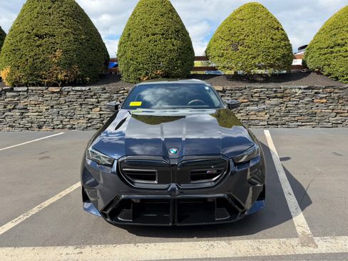 Used 2026 BMW M5 AWD/4WD image 2