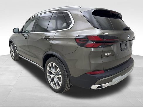New 2026 BMW X5 xDrive40i w/ Executive Package AWD/4WD image 7