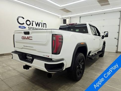 Used 2025 GMC Sierra 2500 AT4 w/ AT4 Premium Plus Package AWD/4WD image 5