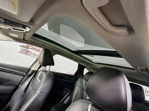Used 2024 Hyundai Tucson Limited AWD/4WD image 12
