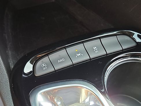 Certified 2023 Buick Encore GX Select w/ Sport Touring Package image 24