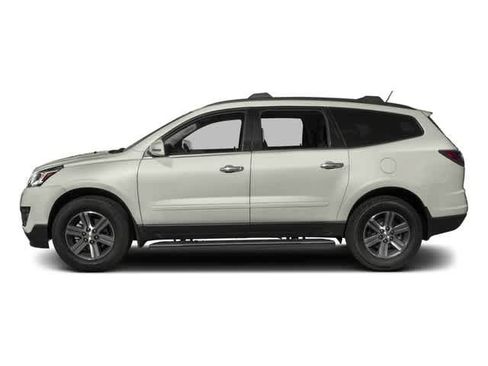 Used 2017 Chevrolet Traverse LT FWD image 5