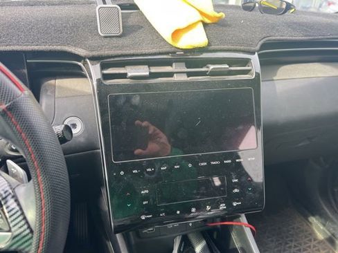 Used 2023 Hyundai Santa Cruz Limited image 16