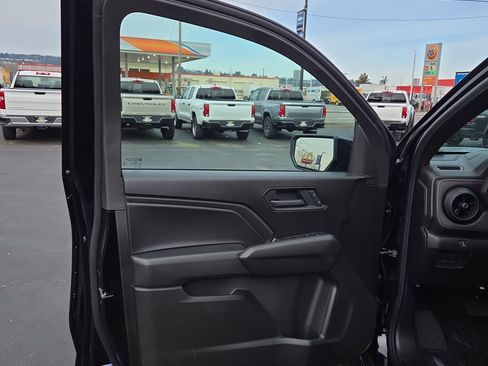New 2026 Chevrolet Colorado Trail Boss AWD/4WD image 14