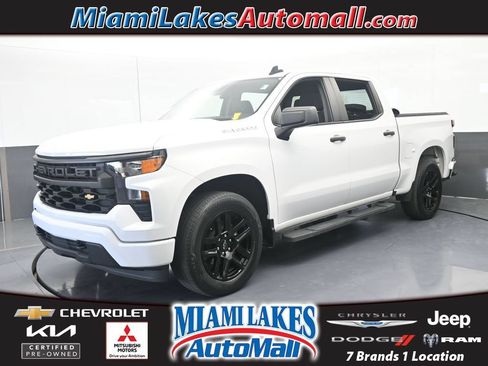 Used 2024 Chevrolet Silverado 1500 Custom RWD image 1