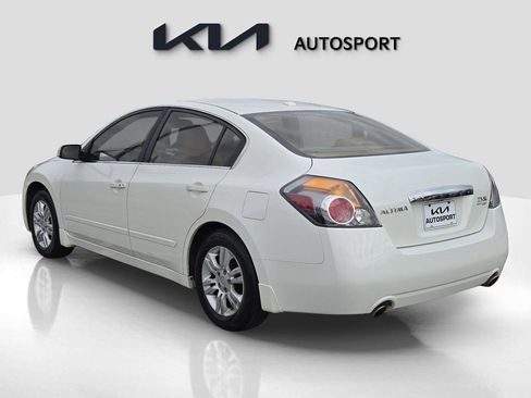 Used 2010 Nissan Altima 2.5 SL w/ SL Pkg image 10