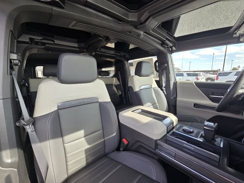 New 2026 GMC Hummer EV SUV image 28