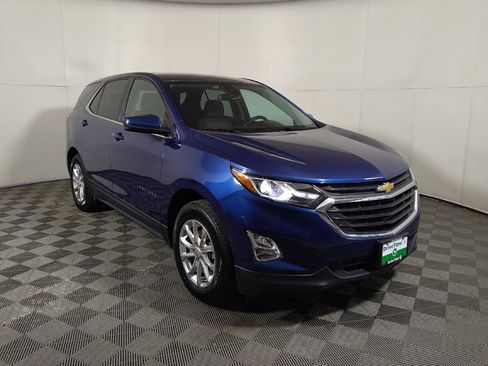 Used 2020 Chevrolet Equinox LT w/ Driver Convenience Package AWD/4WD image 14