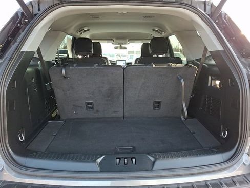 Used 2023 Ford Explorer XLT w/ Equipment Group 202A image 29