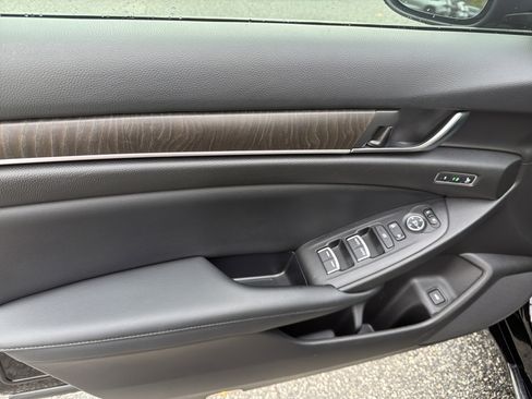 Used 2022 Honda Accord EX-L image 20