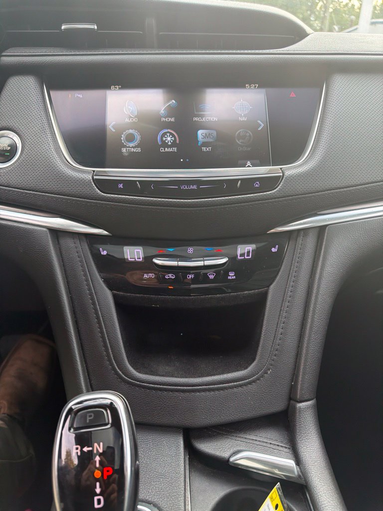Used 2018 Cadillac XT5 Luxury AWD/4WD image 21