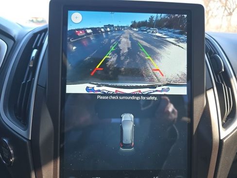 Used 2021 Ford Edge SEL w/ Convenience Package image 17