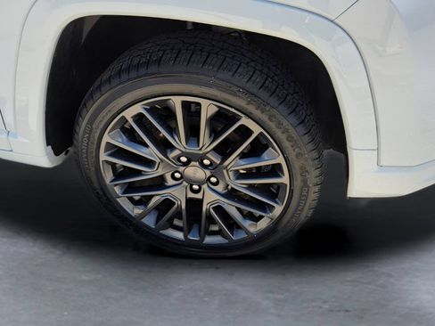 Used 2022 Jeep Compass High Altitude AWD/4WD image 44