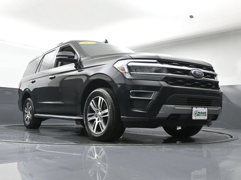 Used 2022 Ford Expedition Limited AWD/4WD image 28
