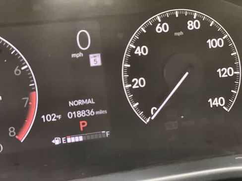 Certified 2024 Honda HR-V LX image 19