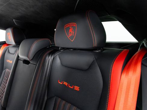 Used 2024 Lamborghini Urus S image 46