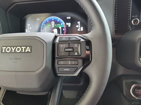 Used 2025 Toyota Land Cruiser 1958 image 18