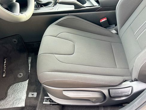 Certified 2026 Hyundai Elantra Sport image 18
