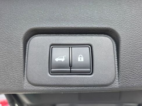 Used 2023 Nissan Rogue Platinum w/ Platinum Premium Package image 20