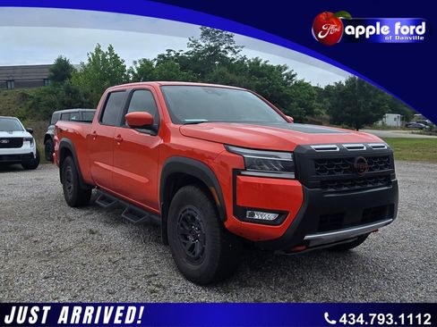 Used 2025 Nissan Frontier PRO-4X w/ Pro Convenience Package AWD/4WD image 1