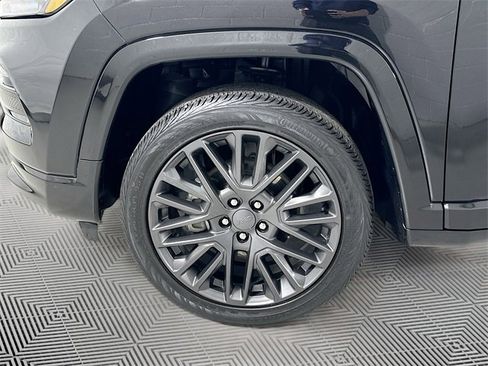 Certified 2022 Jeep Compass High Altitude image 19