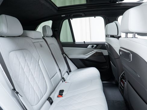 New 2026 BMW X5 xDrive40i w/ Executive Package AWD/4WD image 24