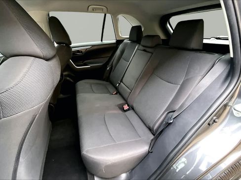 Certified 2023 Toyota RAV4 LE FWD image 21