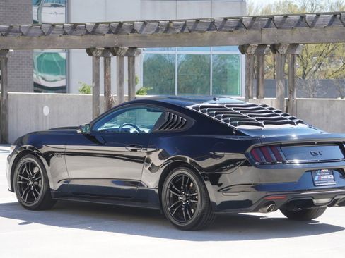 Used 2015 Ford Mustang GT Premium image 8