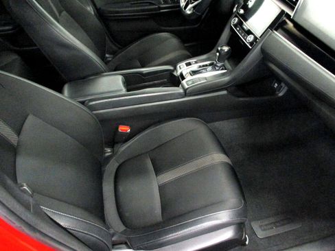 Used 2020 Honda Civic Sport image 12