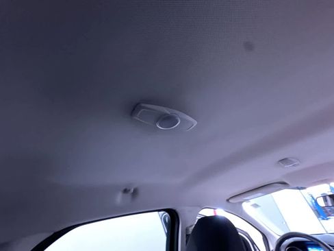 Used 2014 Ford Focus SE FWD image 35