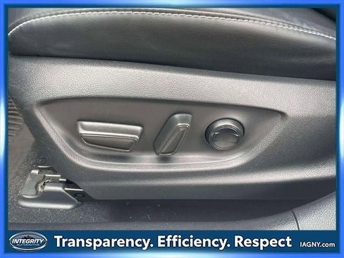 Certified 2021 Toyota Prius Prime XLE image 18