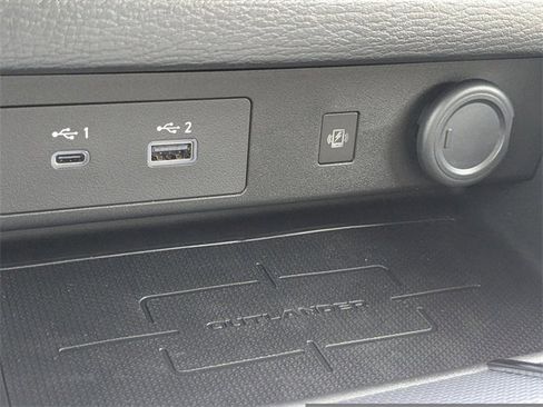 New 2025 Mitsubishi Outlander SEL image 22