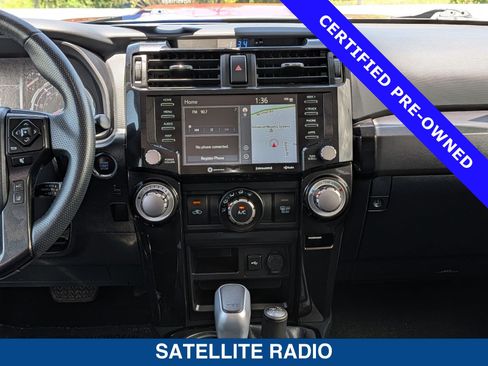 Used 2021 Toyota 4Runner TRD Off-Road Premium w/ Moonroof Package AWD/4WD image 18