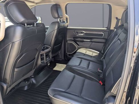 Used 2019 RAM 1500 Laramie AWD/4WD image 13
