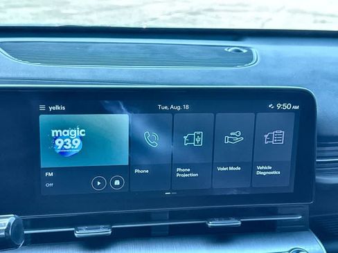 Used 2025 Hyundai Kona SE FWD image 18