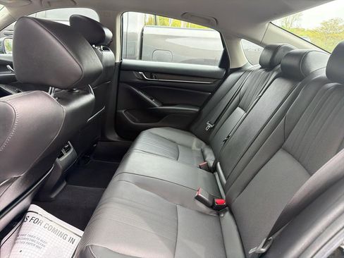 Used 2019 Honda Accord Touring image 20