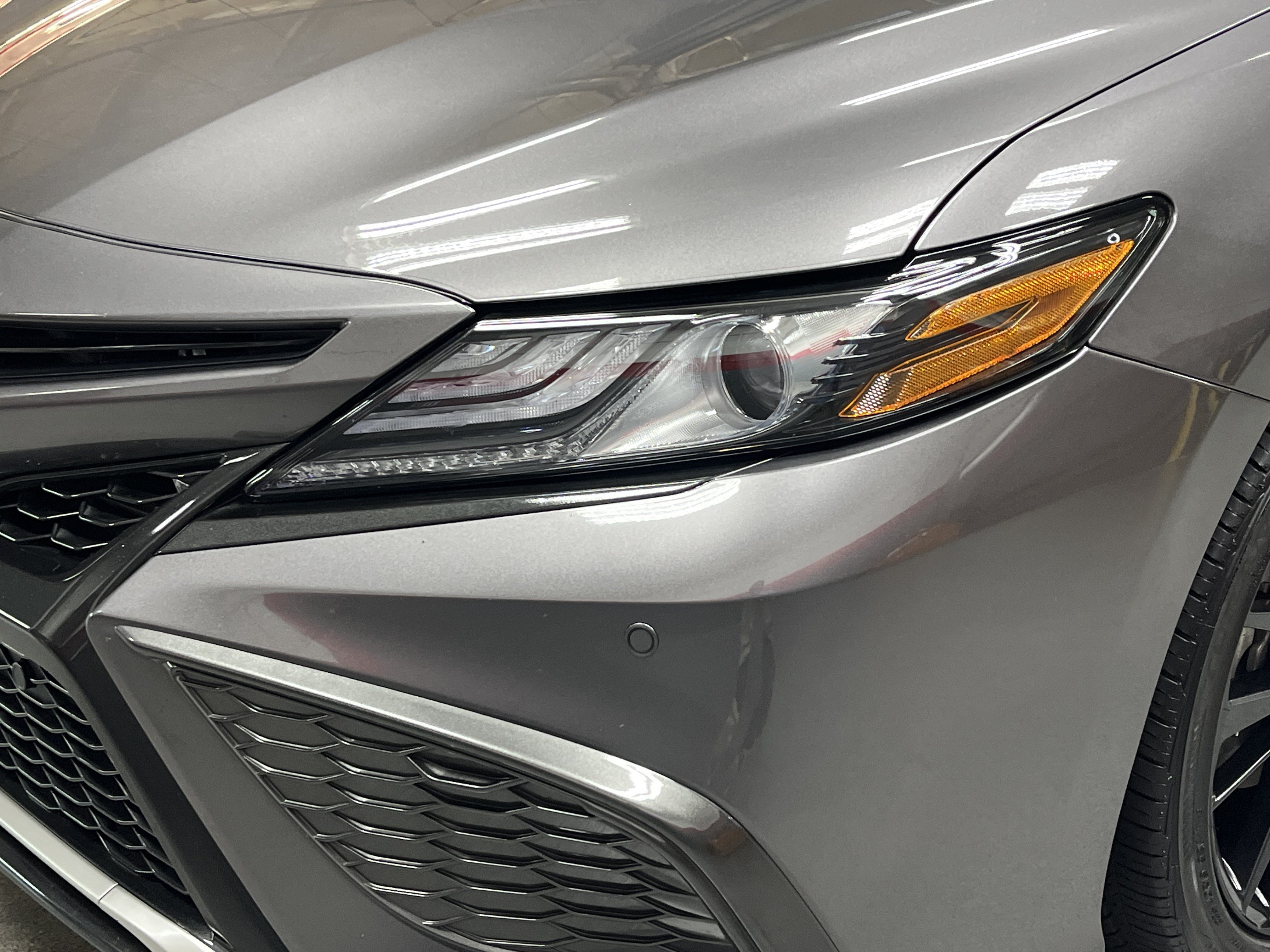 Used 2021 Toyota Camry XSE w/ Navigation Package FWD image 6